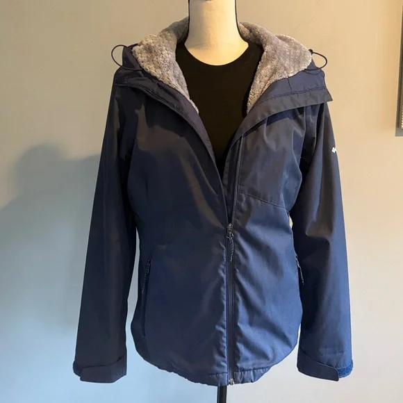 Columbia Hooded Jacket EUC - Picture 1 of 17